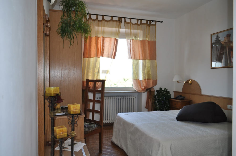 Hotel Oceano Peschiera del Garda Eksteriør billede
