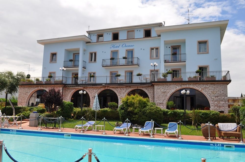 Hotel Oceano Peschiera del Garda Eksteriør billede