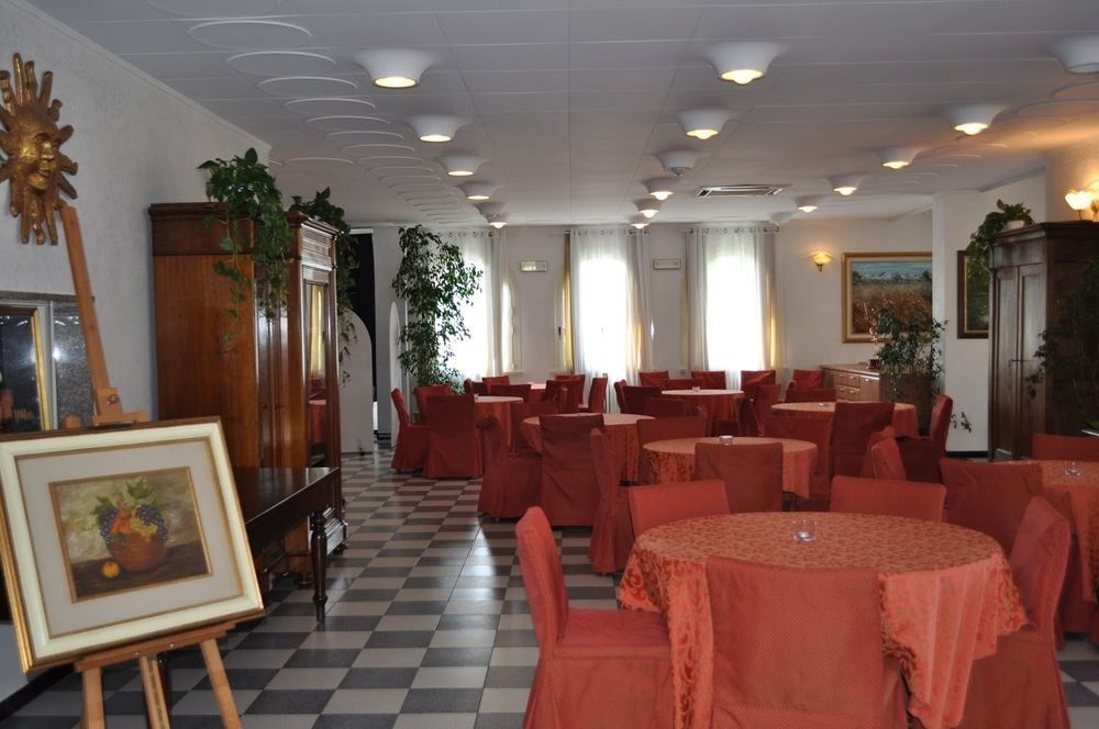 Hotel Oceano Peschiera del Garda Eksteriør billede